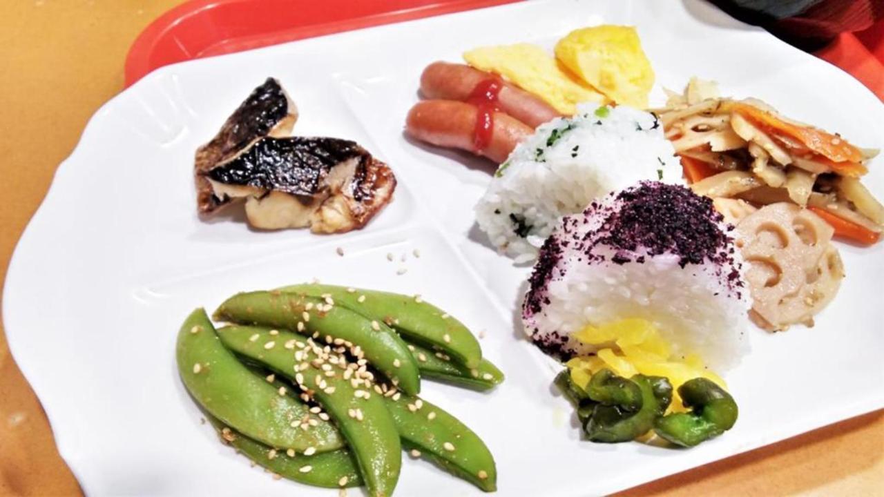 Toyoko Inn Osaka Semba Higashi Esterno foto
