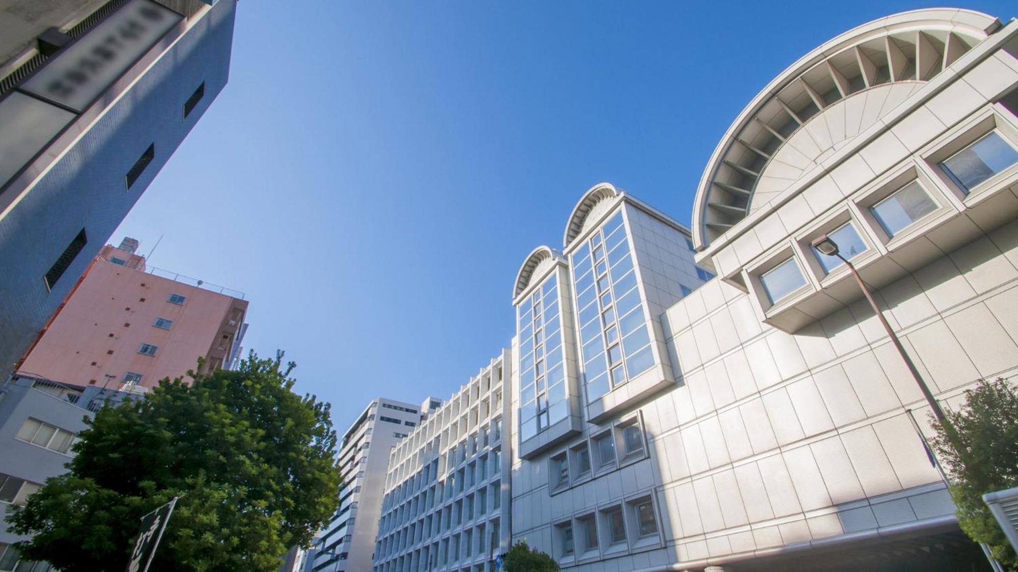 Toyoko Inn Osaka Semba Higashi Esterno foto